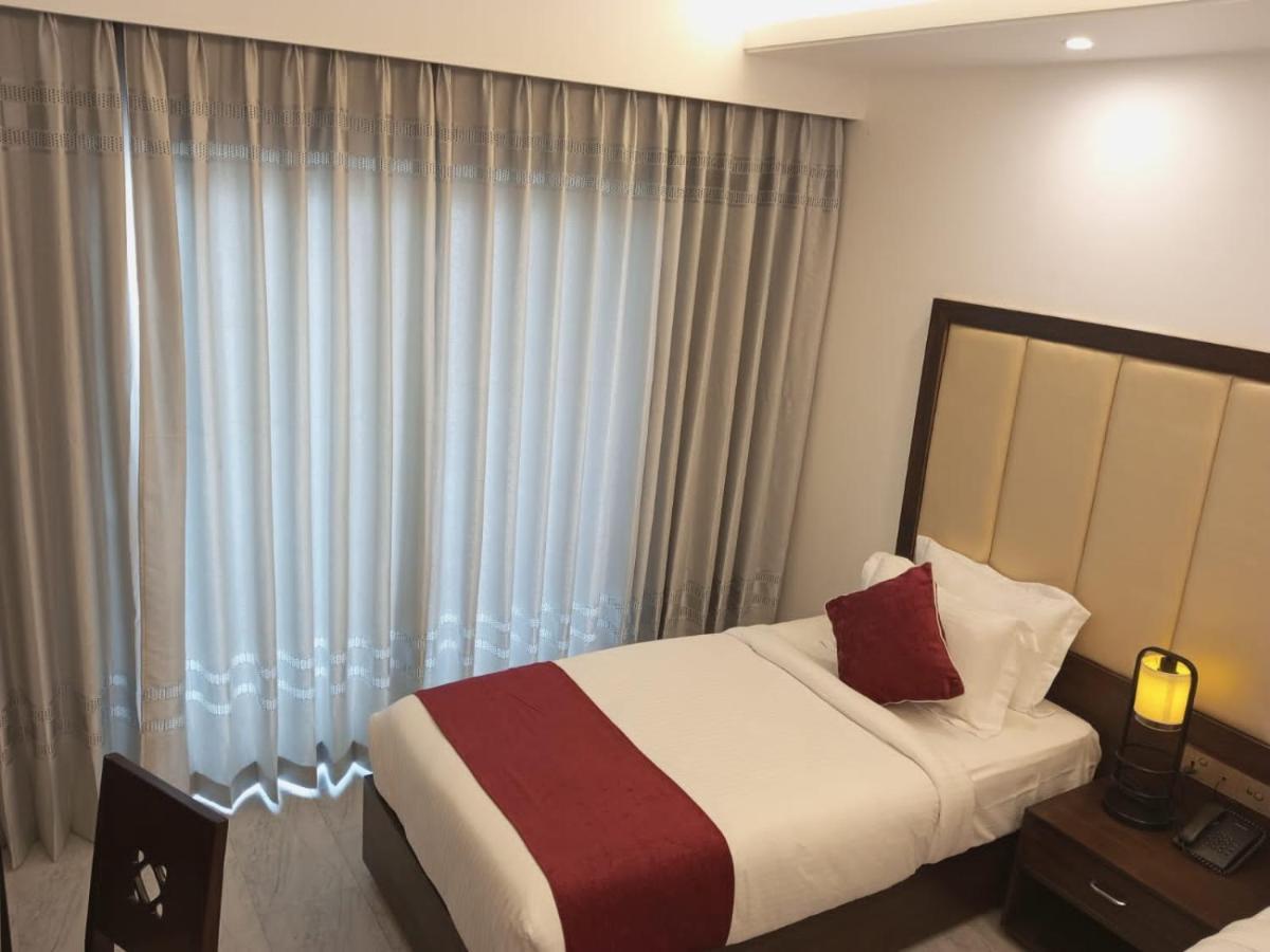 Shada Pathor Hotel & Resort Companiganj Екстер'єр фото
