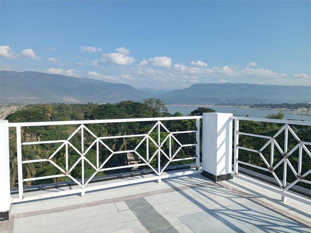 Shada Pathor Hotel & Resort Companiganj Екстер'єр фото